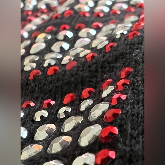 Wisconsin Badgers Long Sleeve Crewneck with Rhinestones | Recycled Karma | M/L - Picture 7 of 15